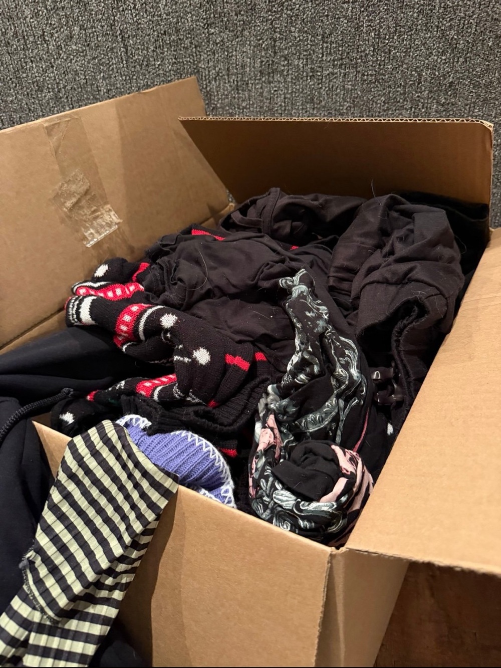 Goth alt alternative clothes clothing bundle lot set box XS